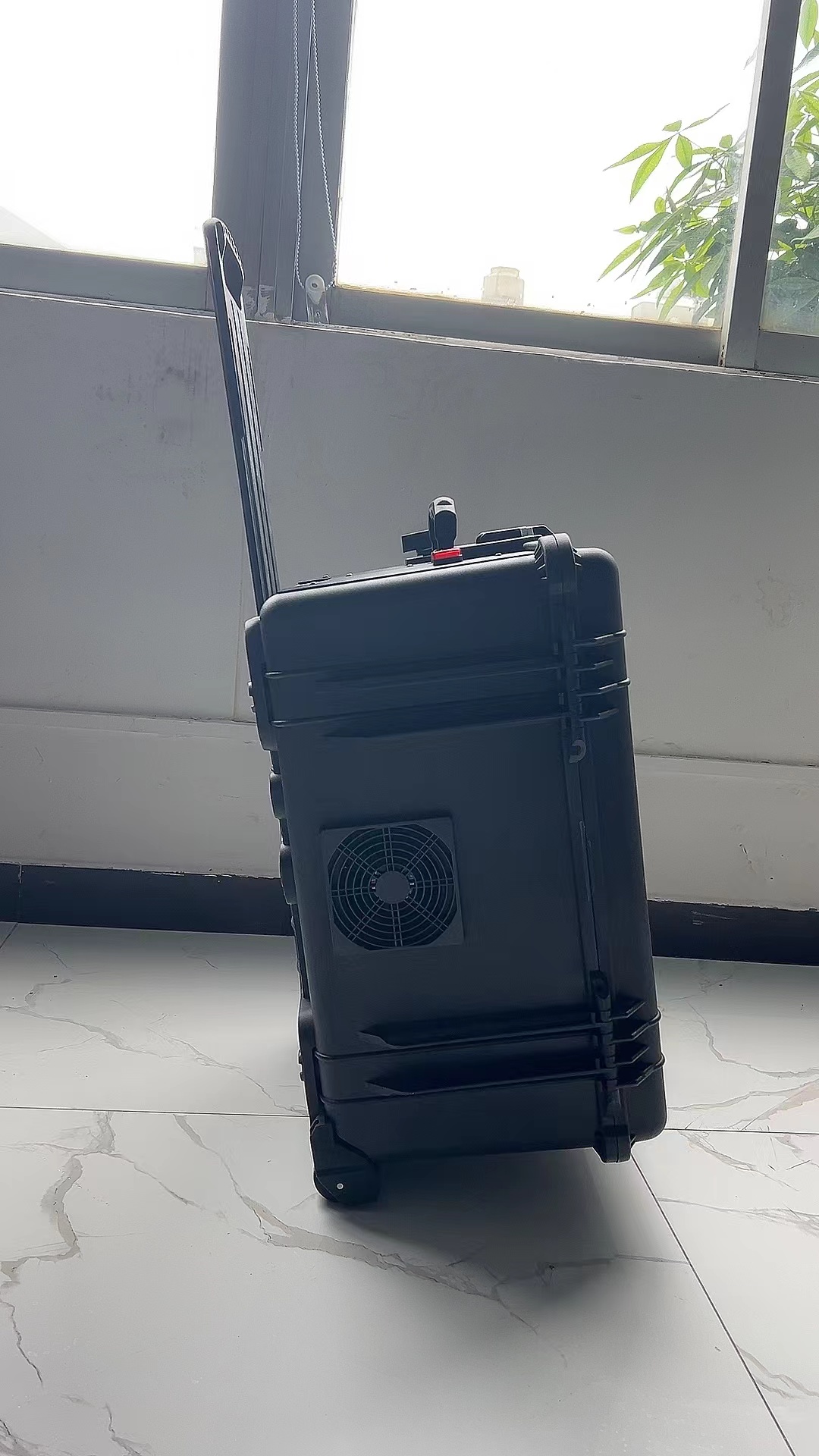 宝鸡手拉箱型移动通信干扰器